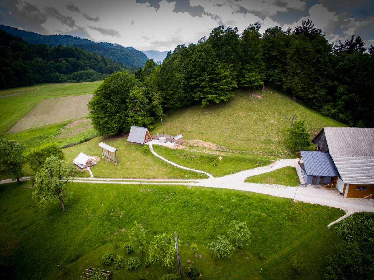 Вилла Puzman Farm Glamping Радовлица Экстерьер фото
