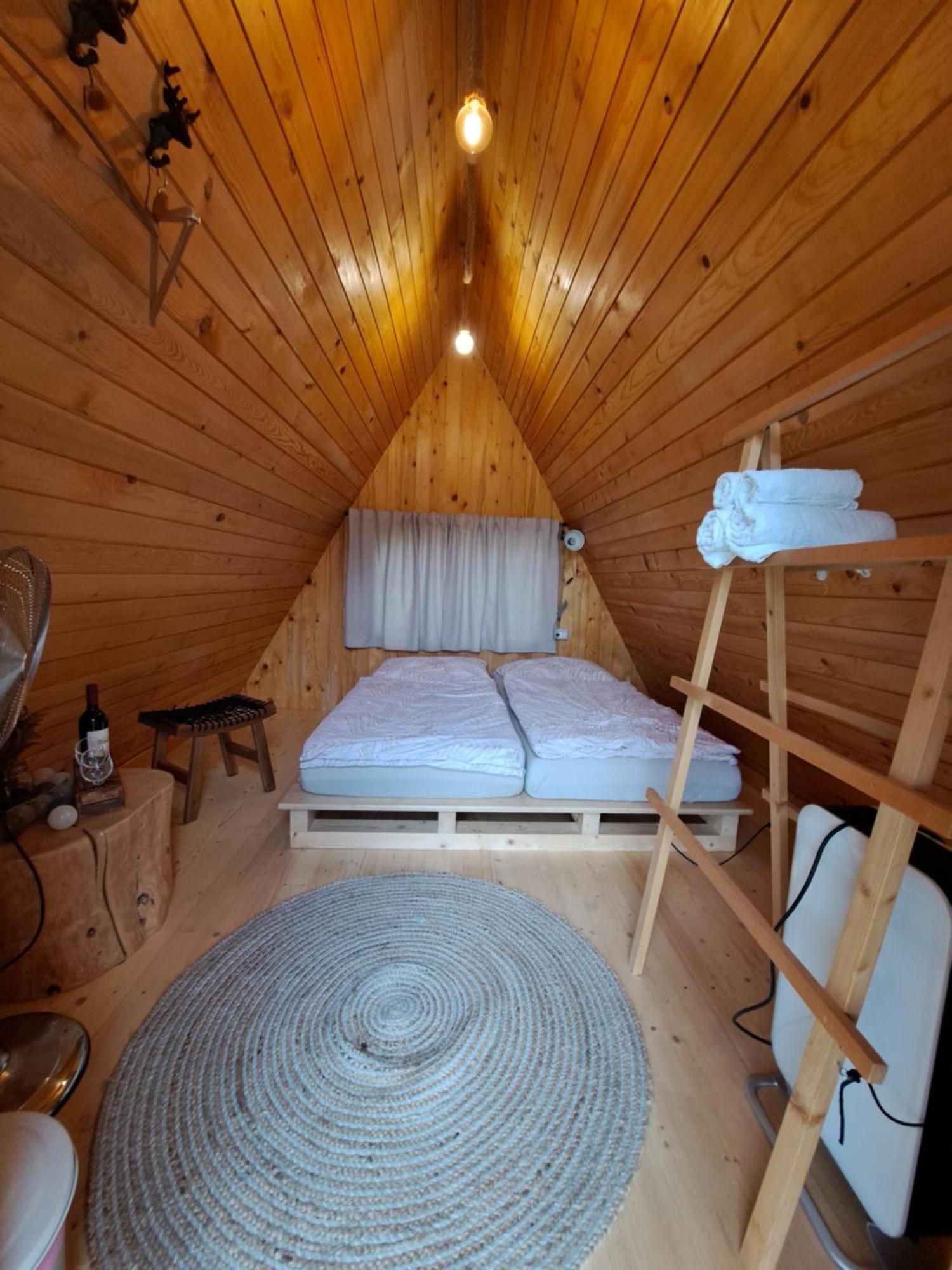 Вилла Puzman Farm Glamping Радовлица Экстерьер фото