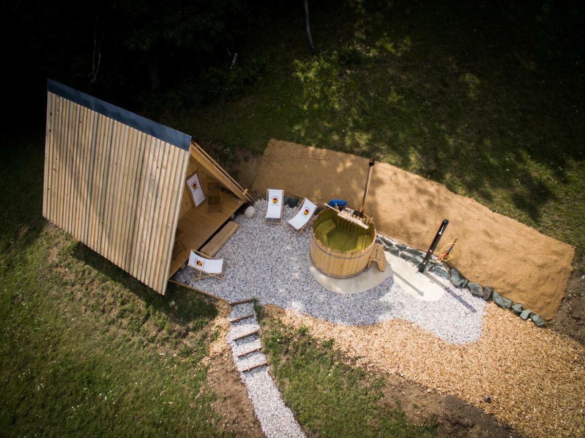 Вилла Puzman Farm Glamping Радовлица Экстерьер фото